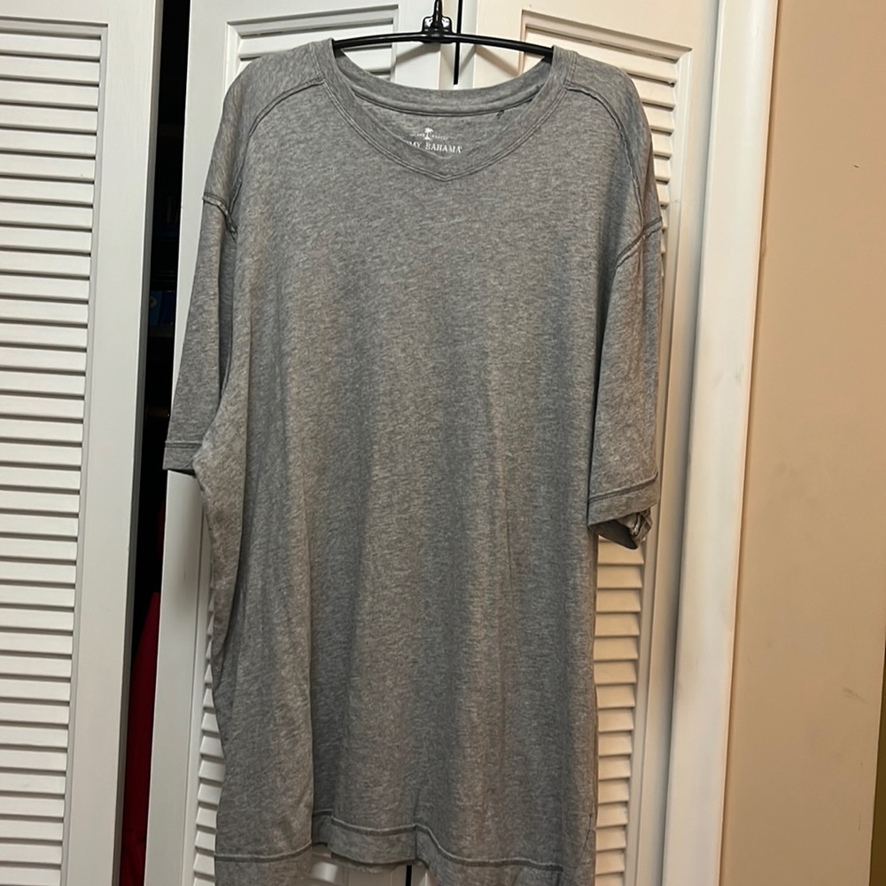 Mens Tommy Bahama grey tshirt size XL
